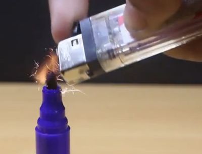 怎样使用记号笔当户外急救蜡烛