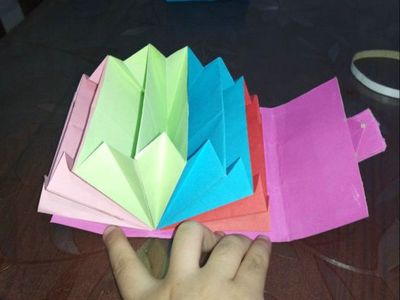 制作短款手风琴钱包折法