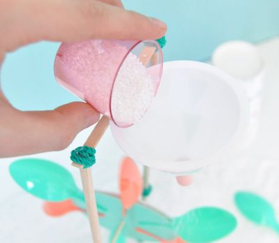 教儿童手工DIY沙子磨坊轮玩具