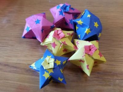 DIY复杂的开花双色立体星星