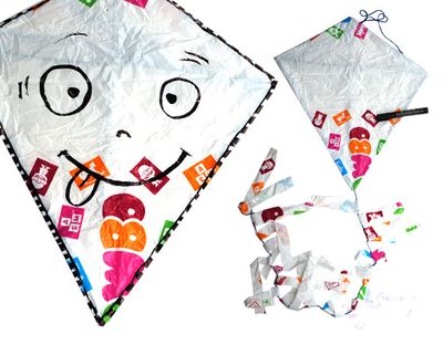 塑料袋环保再用教程:利用塑料袋怎么做风筝教程