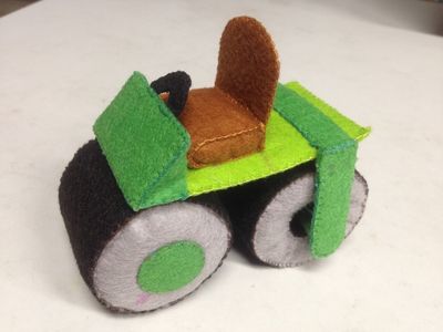 手工布艺玩偶作品,DIY不织布压路车针插