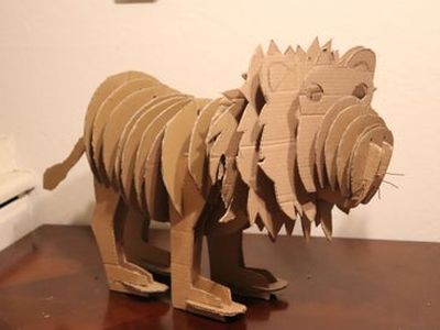 硬纸板化废成宝小制作，做一头积木立体狮子王
