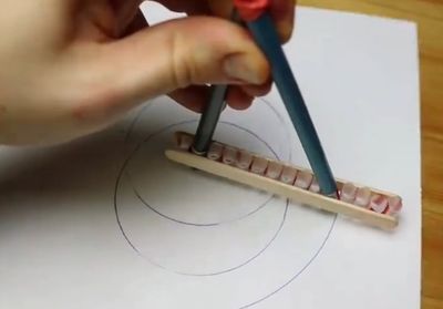 DIY圆规方法:如何自制儿童玩具圆规