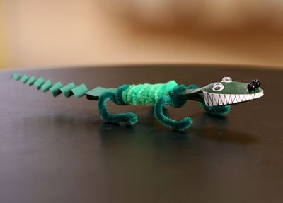 幼儿园DIY小鳄鱼作品做法
