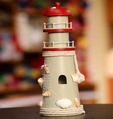制作小型灯塔作品幼儿园手工教学