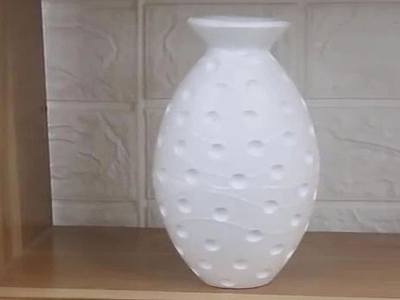 塑料瓶如何废物利用，DIY弧形凹点花瓶