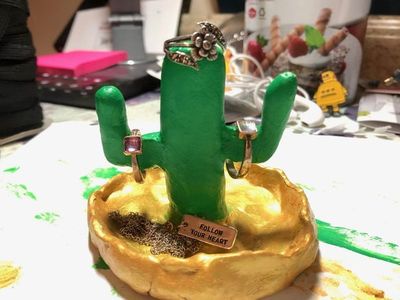 超轻粘土手工DIY,宝宝仙人掌戒指架