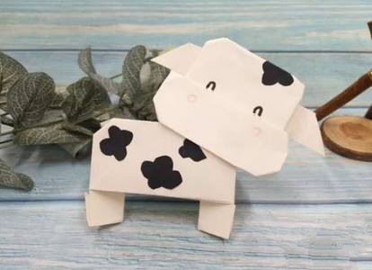 生肖牛年手工作品,简单萌萌的折纸小花牛制作图解