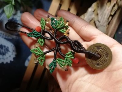 DIY手工编绳教程，红绳编织中国结招财树挂件钥匙扣