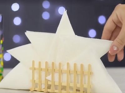自制宜家风格雪糕棒餐巾纸架