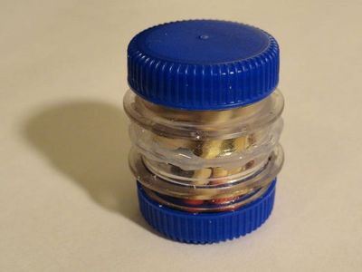 做一个防水型户外求生应急工具盒