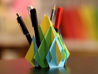 插纸积木组合立体3D笔筒制作教学
