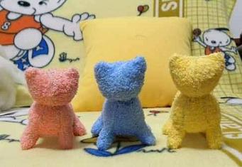 旧毛巾废物利用之可爱的DIY毛绒小猫玩具
