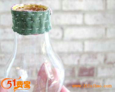 变废为宝之利用旧灯泡制作绿色透亮的吊式水养花瓶