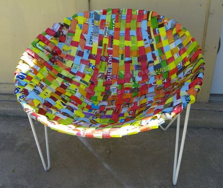 利用旧纤维袋做凳子和椅子