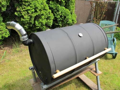 如何利用汽油桶自制豪华型家庭烧烤箱