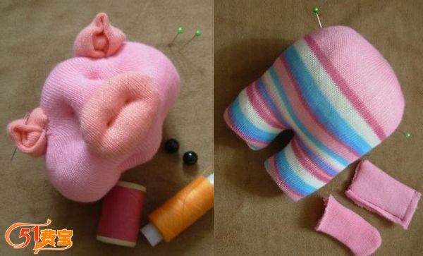 51费宝网：怎么用袜子做粉色小猪布偶