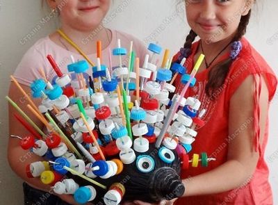 儿童手工制作图片教程之DIY瓶盖小刺猬