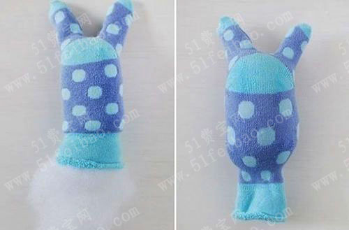 简单的袜子娃娃小兔子制作方法
