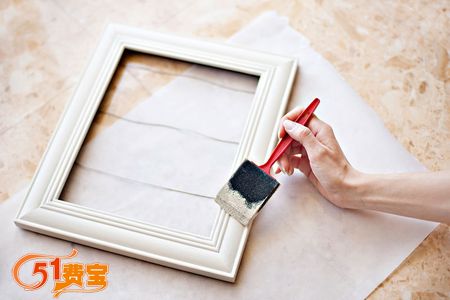 怎么样手工DIY利用相框制作首饰收纳架