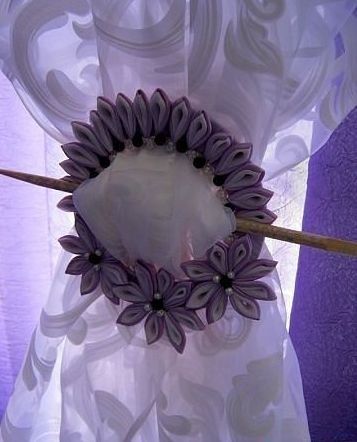 如何手工DIY做丝带花圈窗帘夹