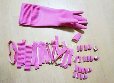 破洞塑胶手套大改造，化作九种家居便利小道具