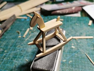 现代木工diy手工做小木马的简单办法