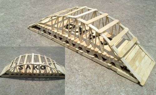 如何利用雪糕棍手工制作拱形桥模型